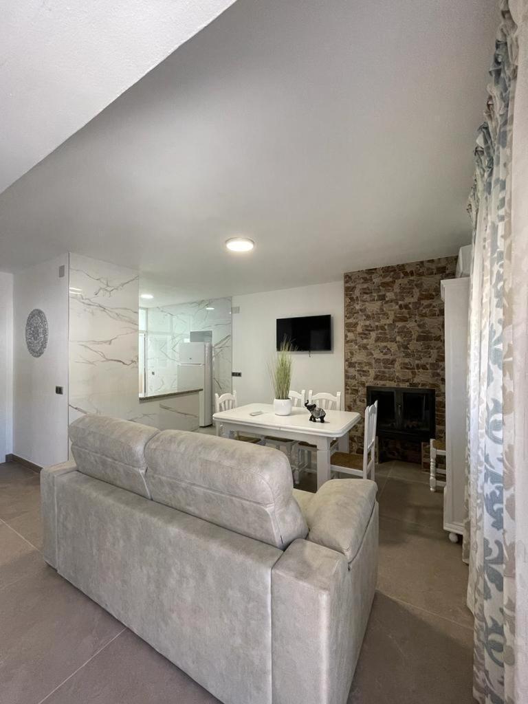 Casa Javi Y Carmen Apartment Coto Rios Ngoại thất bức ảnh